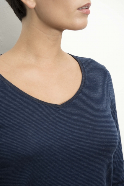 Jersey knit shirt with stripes 75% cotton 25% polyamide