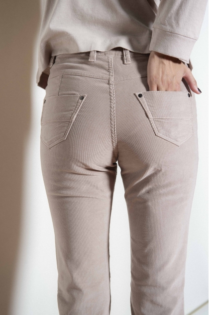 5-pocket trousers in velvet elastomer 82% cotton 18% elastomultiester
