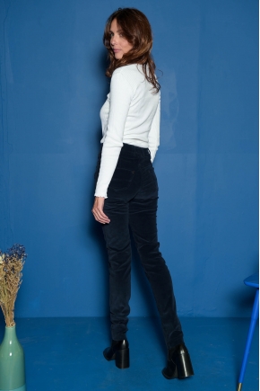 Pantalon 80% coton 18% polyamide 2% élasthanne