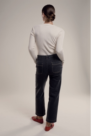 Pantalon denim 99% coton 1% élasthanne