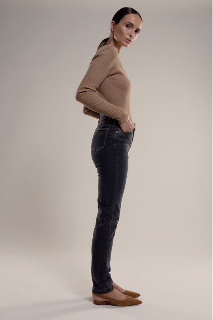 Pantalon denim 99% coton 1% élasthanne