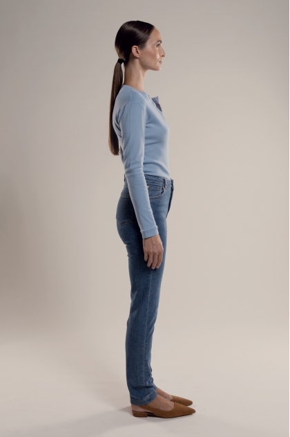 Pantalon denim 99% coton 1% élasthanne