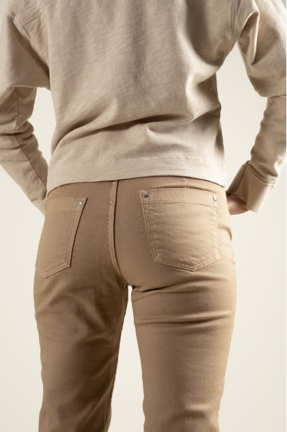Pantalon sergé stretch 98% coton 2% élasthanne