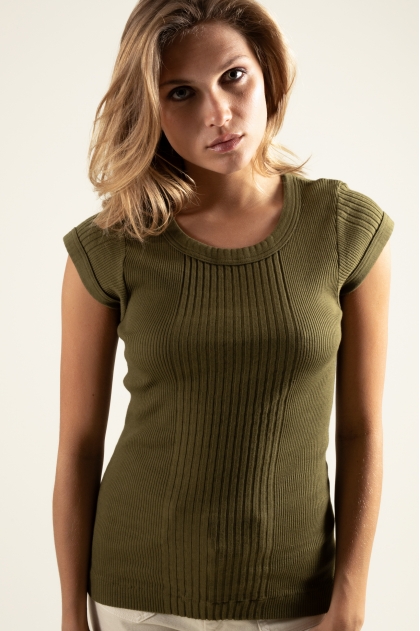 T-shirt in 100% cotton brogue knit