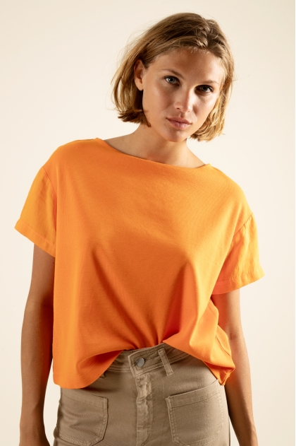 Fine rib knit t-shirt 100% cotton