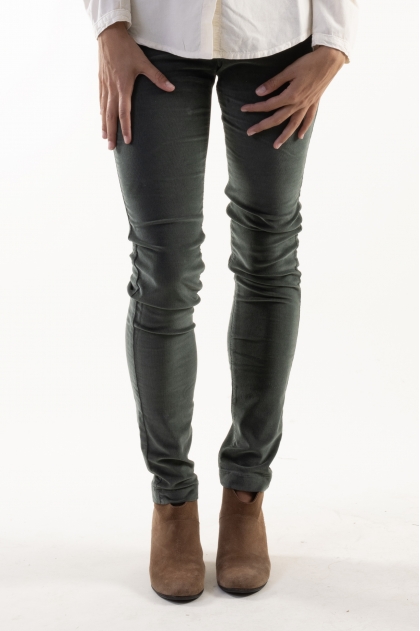 Pants 5 pockets velvet fine ribbed stretch 80% cotton 18% polyamide 2% elastane