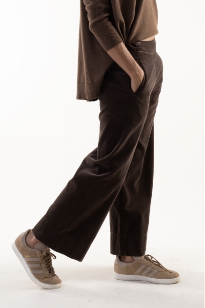 Wide elasticated fluid ribbed velvet pants 100% cotton