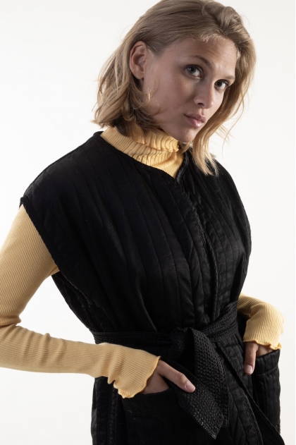 Vest 50% Polyamide 33% Cotton 17% wool