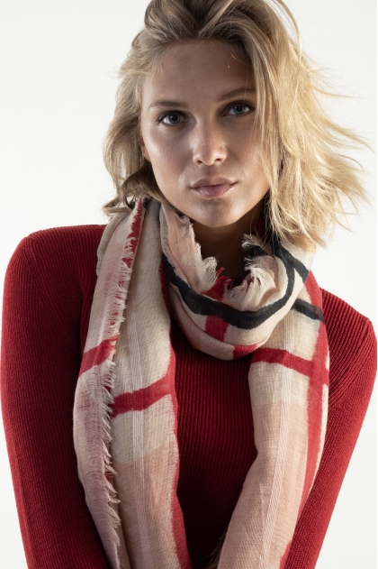 100% Wool Scarf