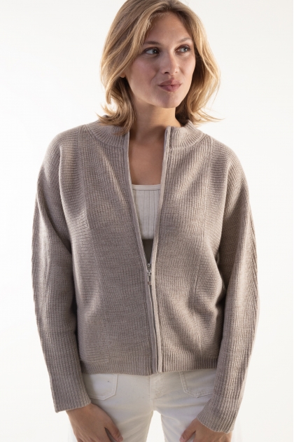 100% Extrafine Wool Jersey Vest