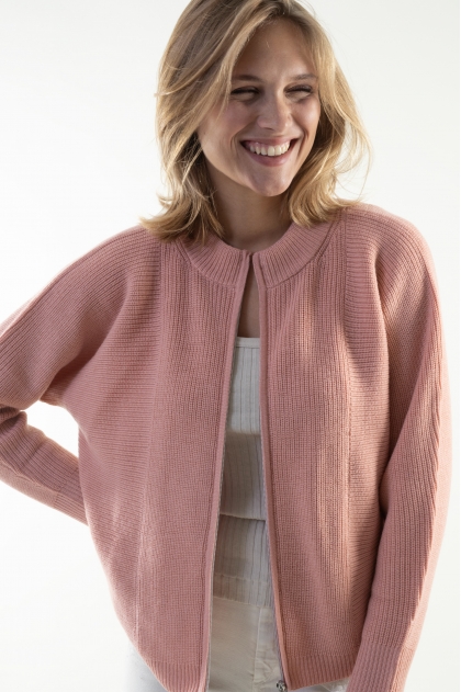 100% Extrafine Wool Jersey Vest