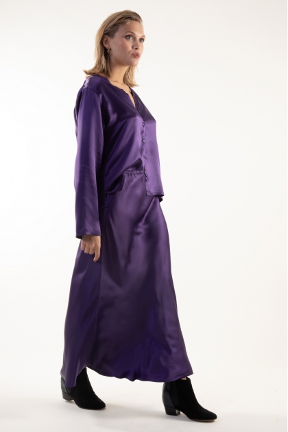 Skirt 70% cellulose acetate 30% cupro