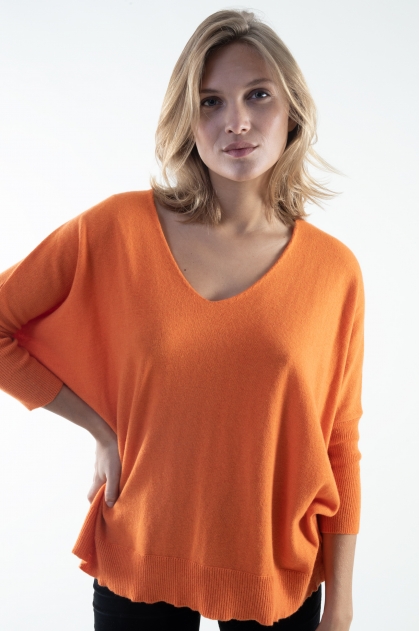 Pull 35% Polyamide 30 % Laine fine mérinos 30% Viscose 5% Cachemire 