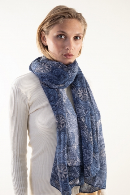 Scarf 80% viscose 20% wool