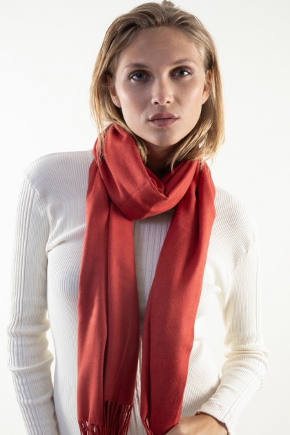 Scarf 50% viscose 30% cashmere 20% wool