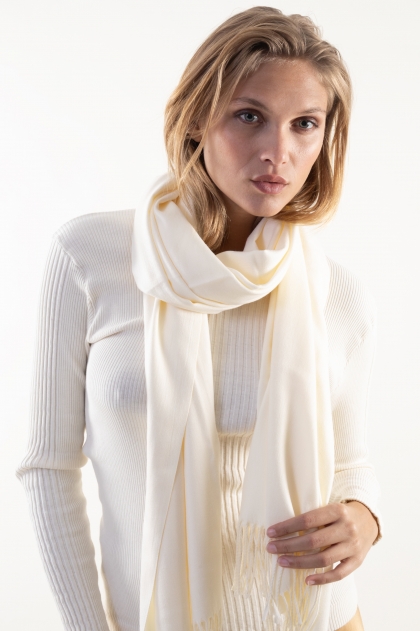 Scarf 50% viscose 30% cashmere 20% wool