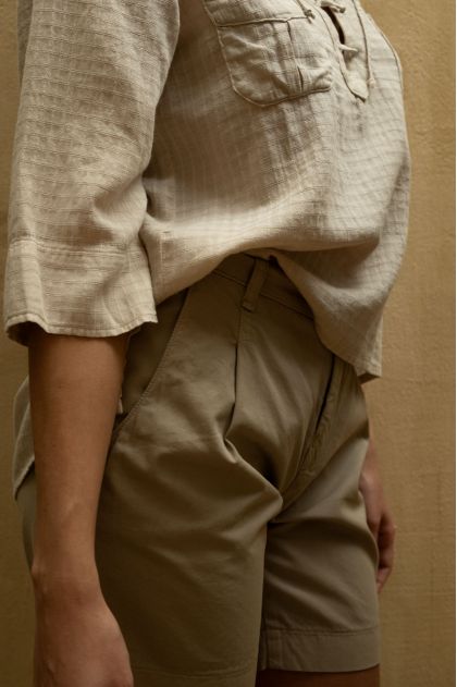 Short en Fine gabardine used 100% Coton