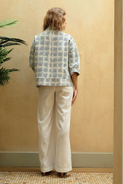 Jacket: 53% Cotton, 14% Polyamide, 31% Organics Cotton