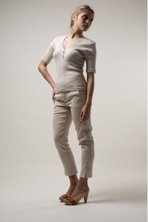 Pantalon court 66% Coton 31% Polyamide 3% Elasthanne
