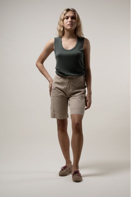 Bermuda en Fine gabardine used 100% Coton
