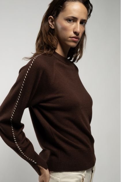 Sweater 30% wool, 35% viscose, 25% polyamide, 10% cashmere