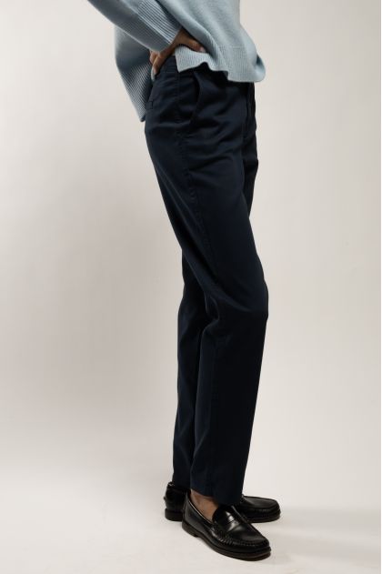 Trousers 67% cotton, 31% polyamide, 2% elastane