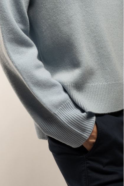 100% cashmere sweater