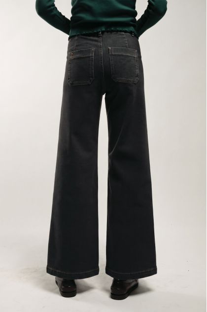 Trousers 99% cotton, 1% elastane