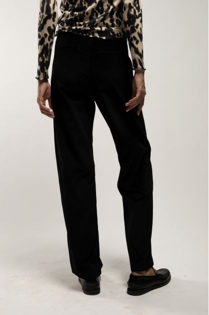 Trousers 64% cotton, 24% polyester, 7% viscose, 2% elastane