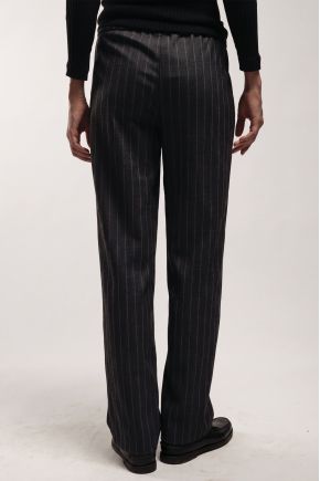 Pantalon 53% polyester 45% laine 2% lyocell