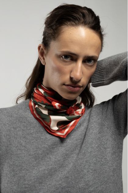 Carr&eacute; 100% viscose