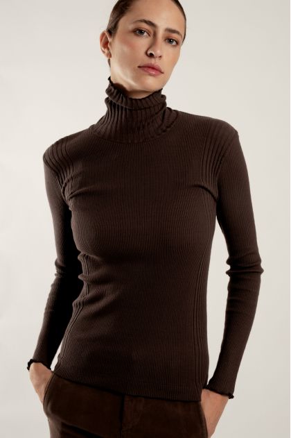 Ribbed knit turtleneck sweater