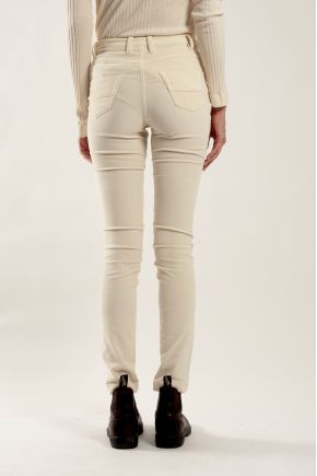 Trousers 80% cotton, 18% polyamide, 2% elastane