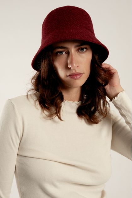 Chapeau 90% polyester 10% laine