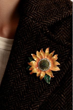 Broche