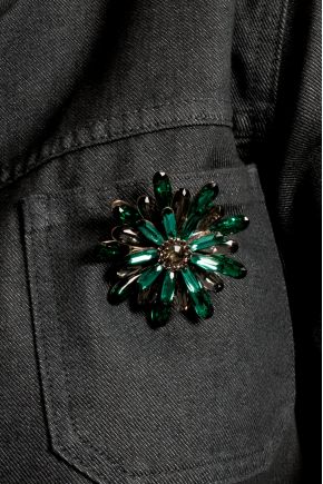 Broche