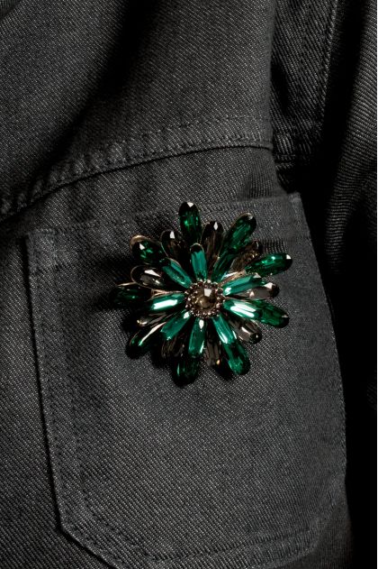 Broche
