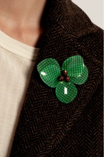 Broche